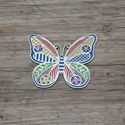 Fluture decorativ din lemn – Design artistic multicolor 🦋