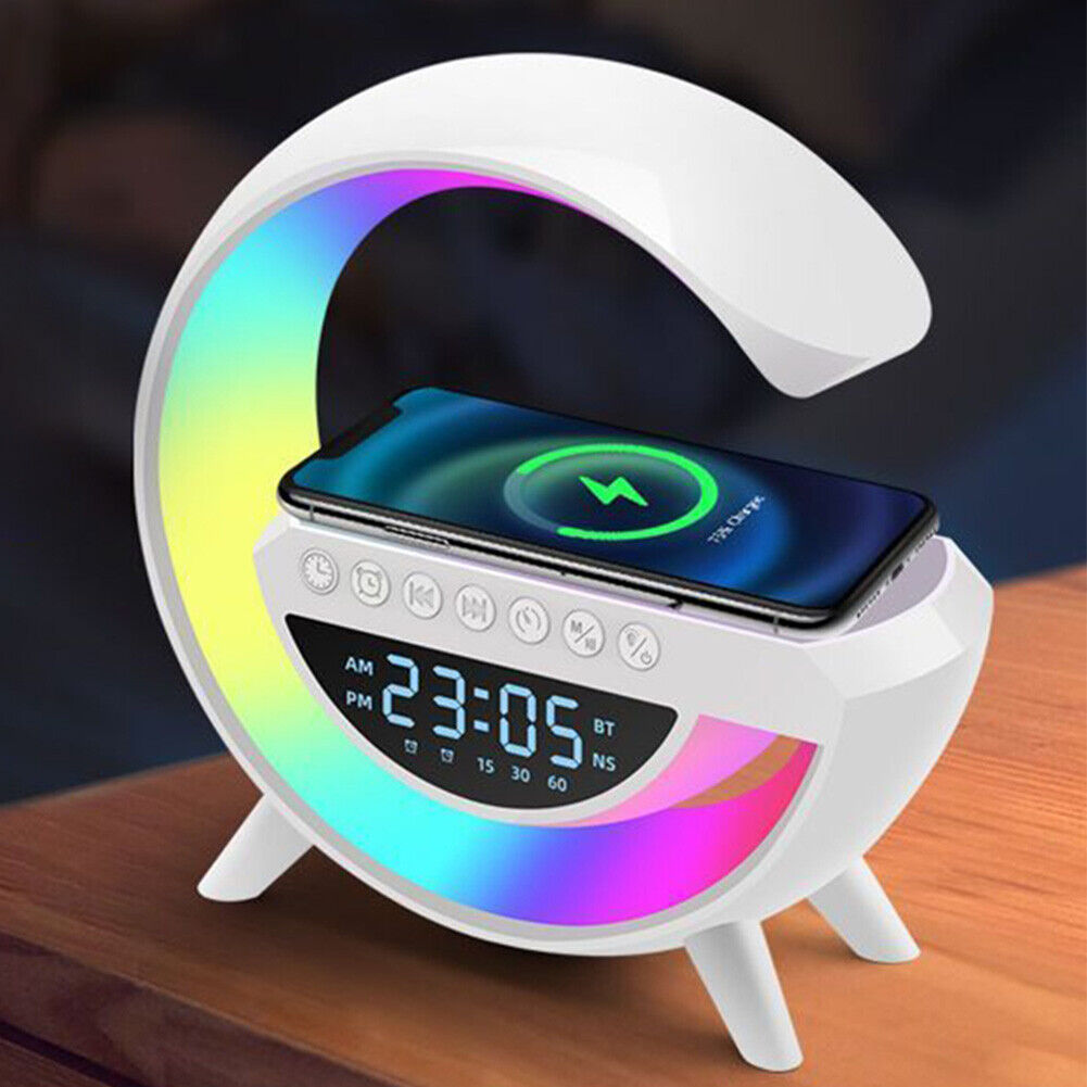 Lampă Gaming RGB cu Încărcare Wireless, Difuzor Bluetooth și Ceas cu Alarmă – 5 în 1